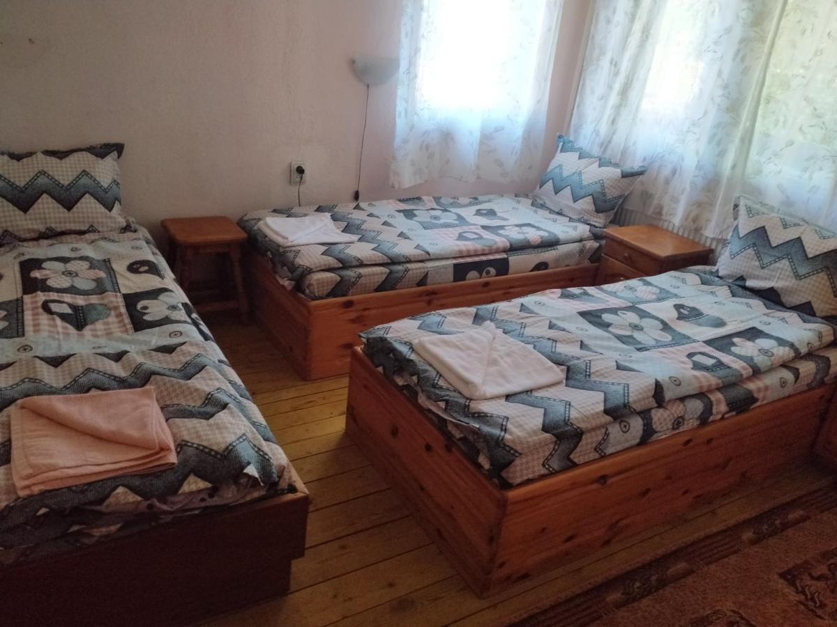 Стаи За Гости Дора Kopriwsztica Pokój zdjęcie